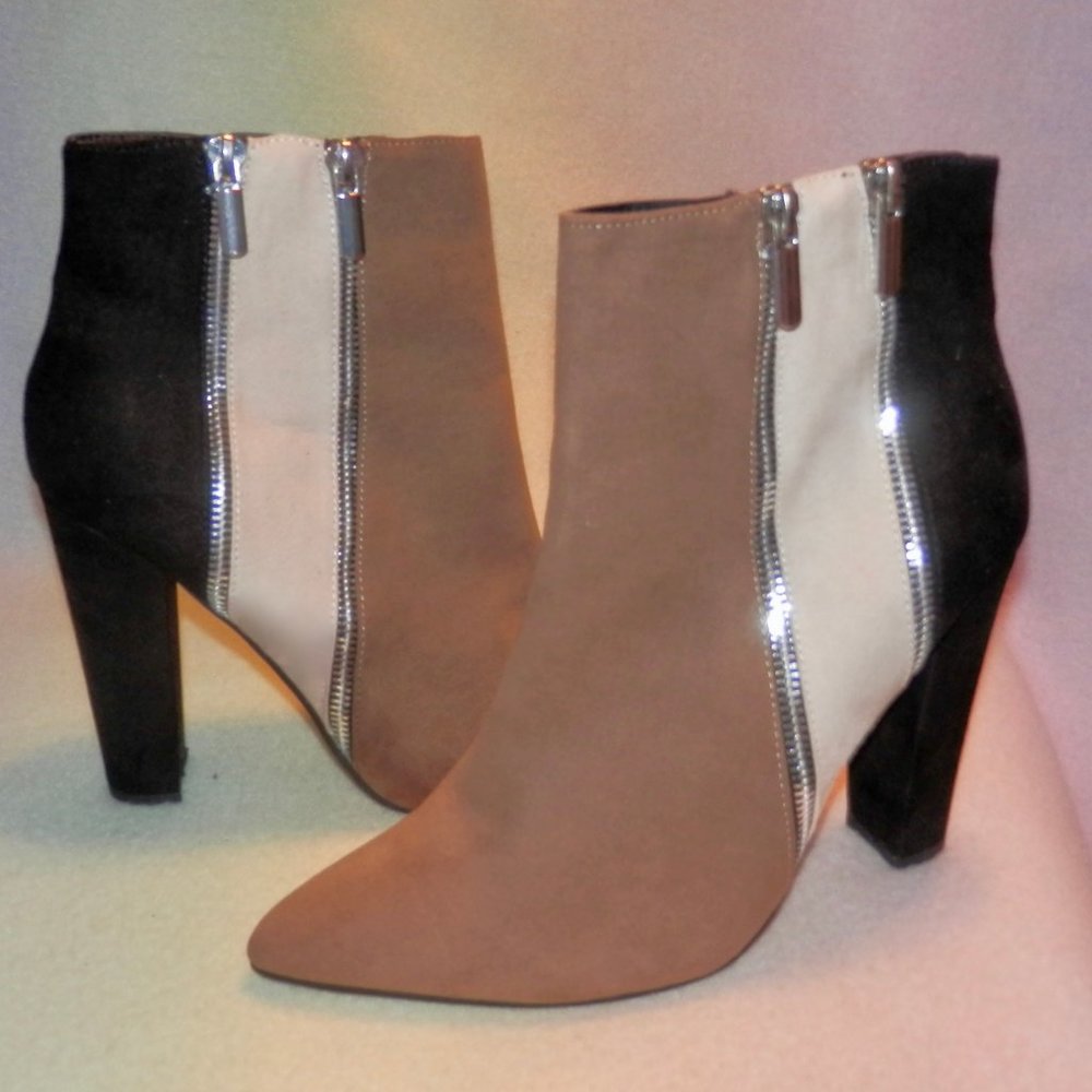JUST FAB BLACK AND TAN STRIPED BOOT * 4.5 IN HEEL * FAUX SUEDE * ZIP SIDES * 9.5